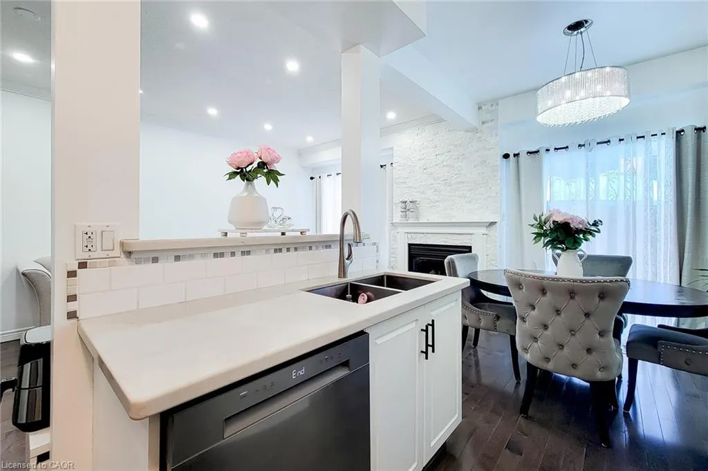 232 Stonehenge Drive #2