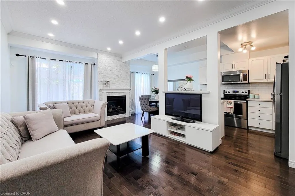 232 Stonehenge Drive #2