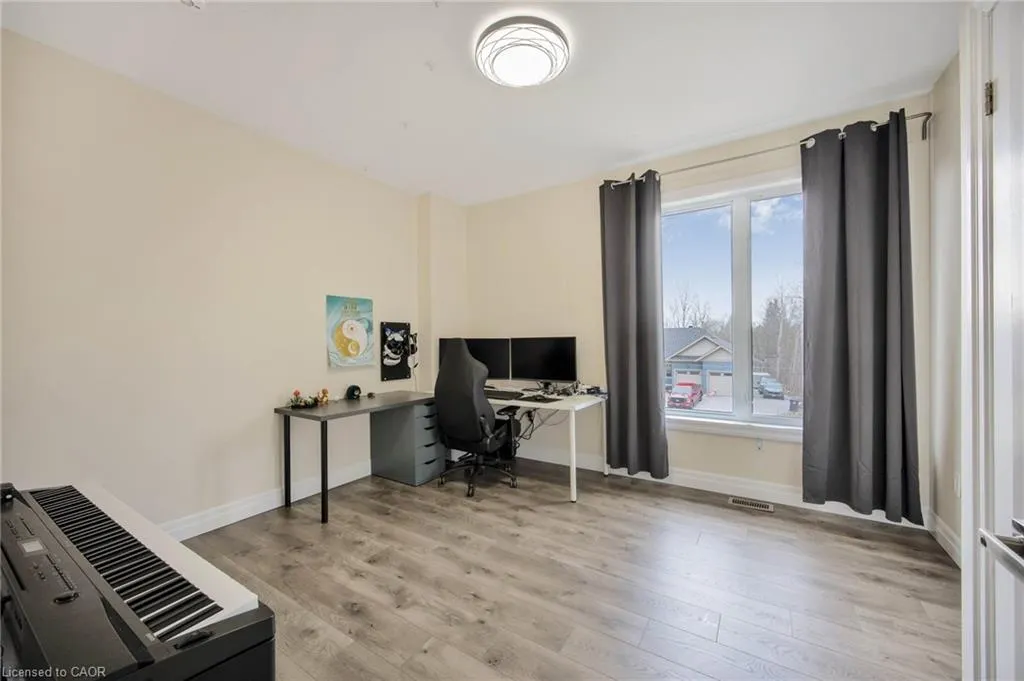 6 Dorothys Drive