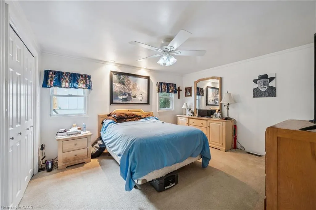 1294 Concession 8 West #90