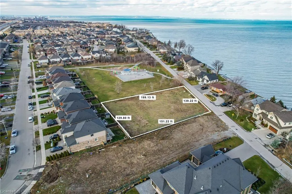 67 Seabreeze Crescent