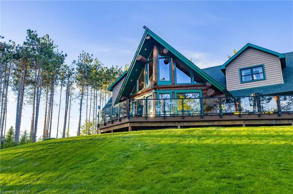 11 Nevis Ridge Drive