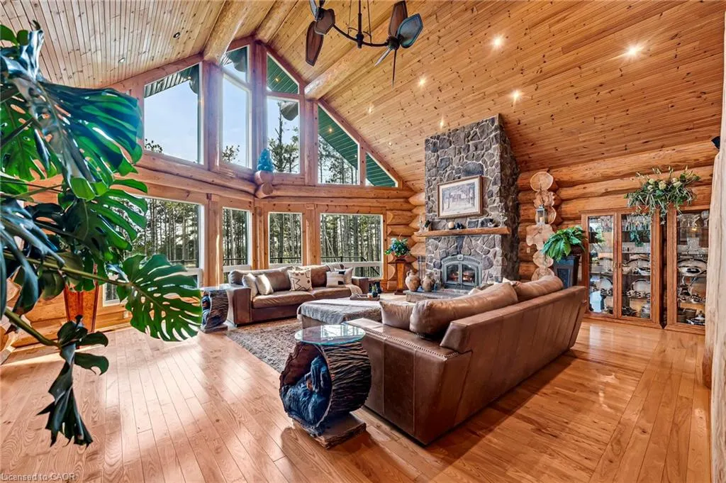 11 Nevis Ridge Drive