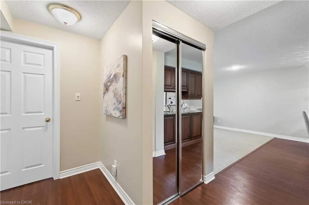970 Golf Links Road #205