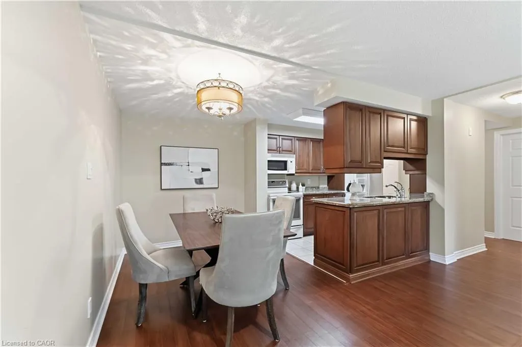 970 Golf Links Road #205