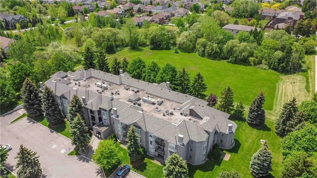 970 Golf Links Road #205