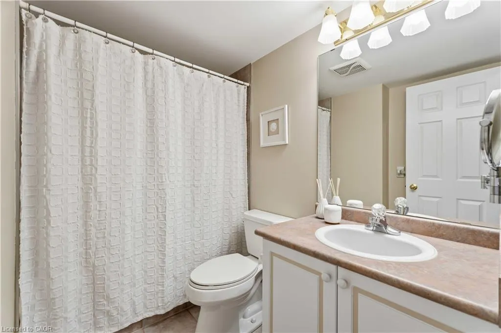 970 Golf Links Road #205