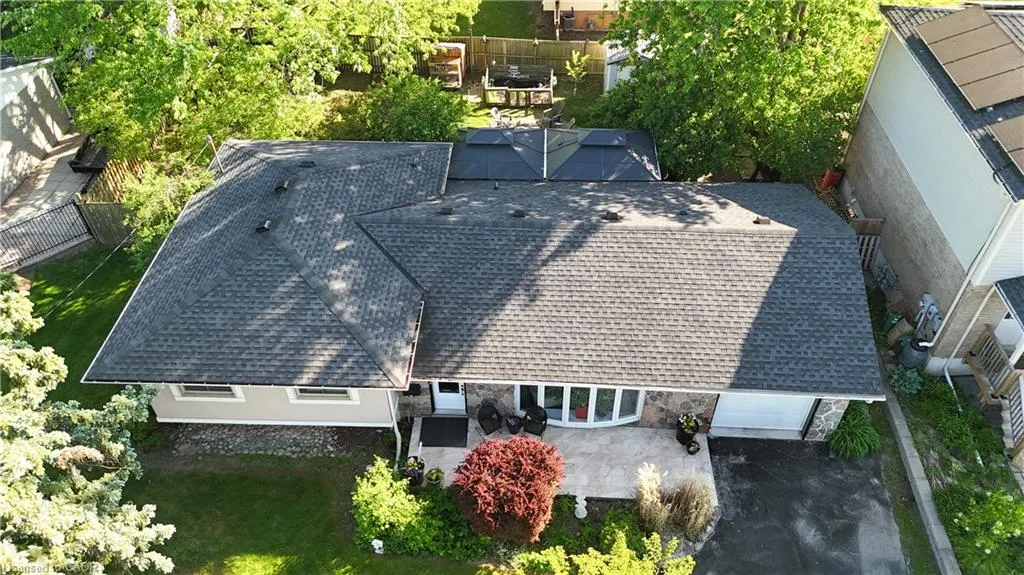 18 Dennis Avenue