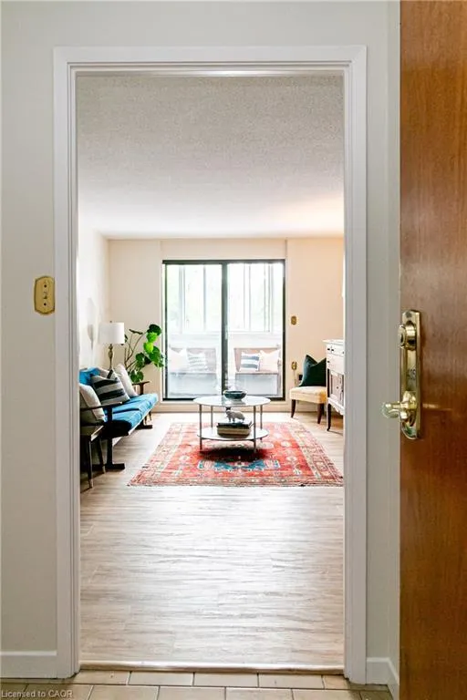 23 Main Street #405
