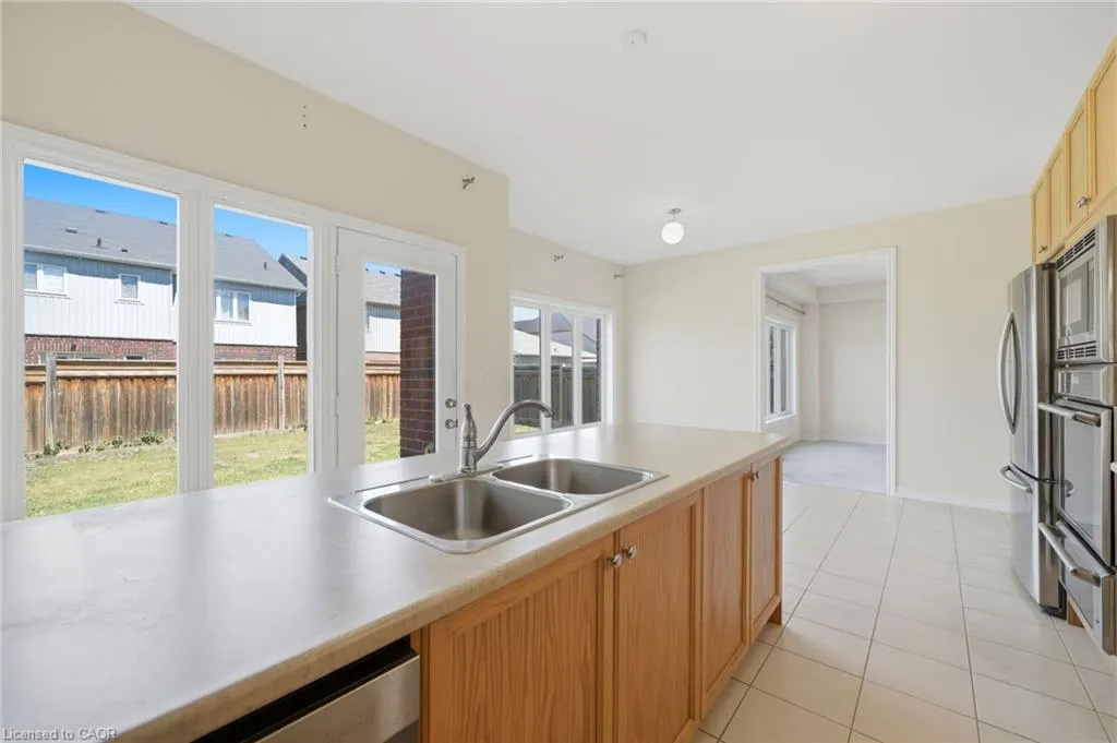 144 Gold Park Glen