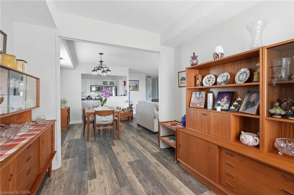 301 Frances Avenue #1207