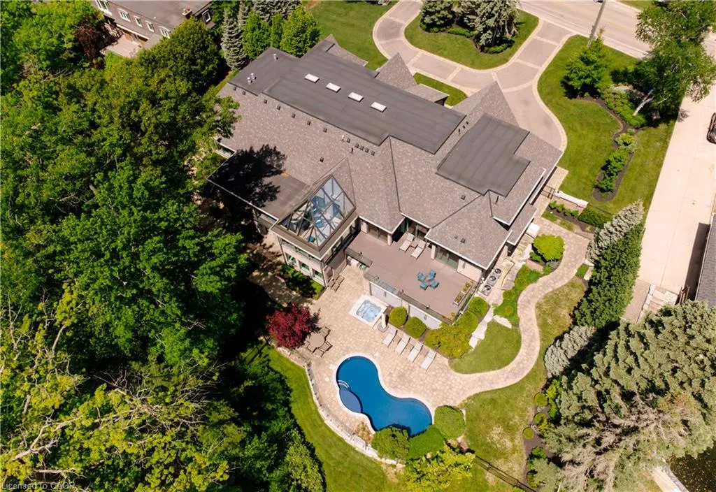 1412 Birchwood Drive