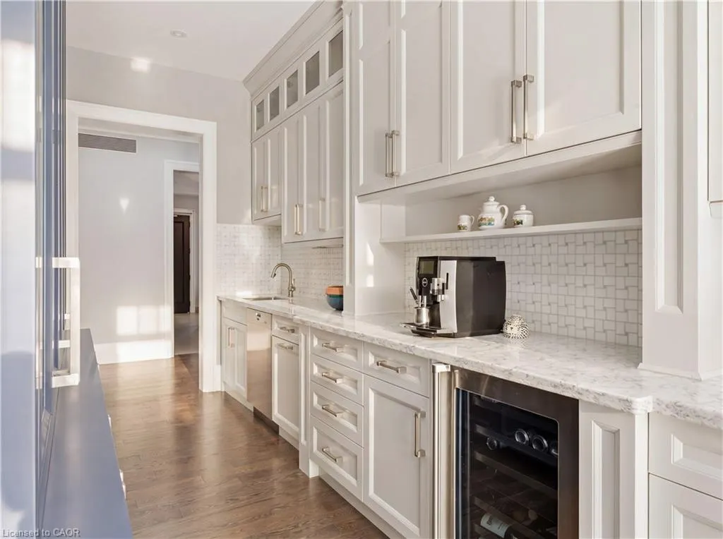 1412 Birchwood Drive