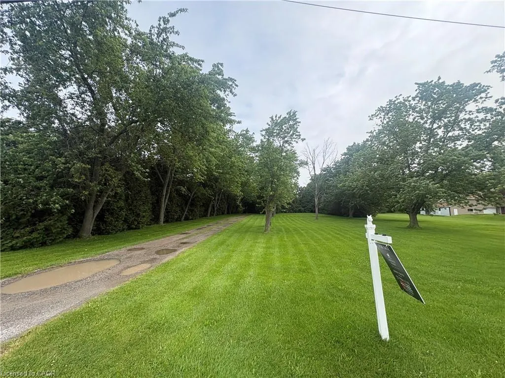 165 Ridge Road E