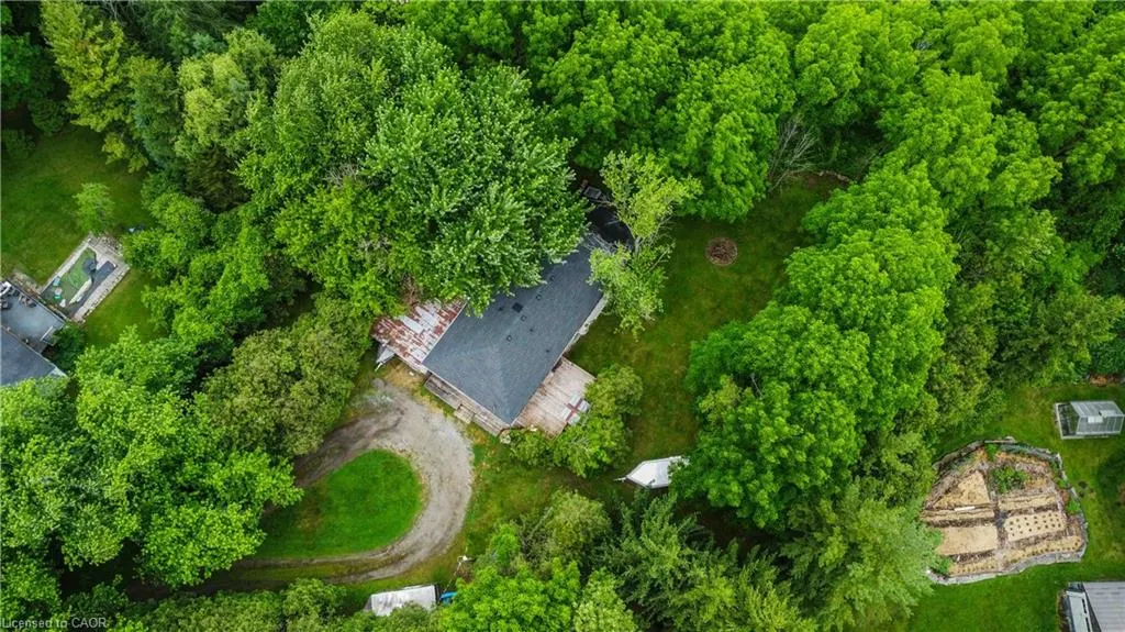 165 Ridge Road E