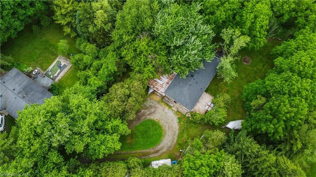 165 Ridge Road E