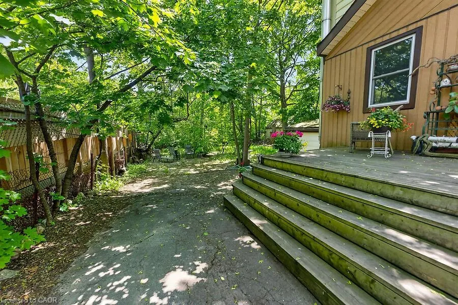 104 Teal Avenue