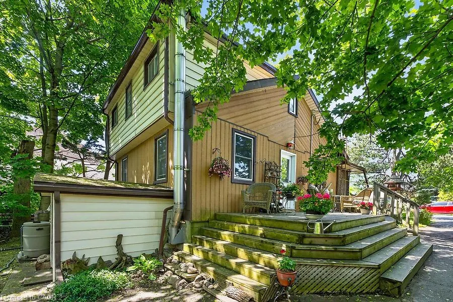 104 Teal Avenue