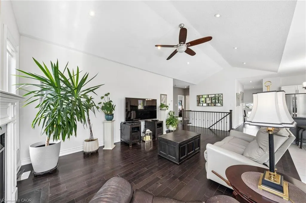 43 Allegra Drive
