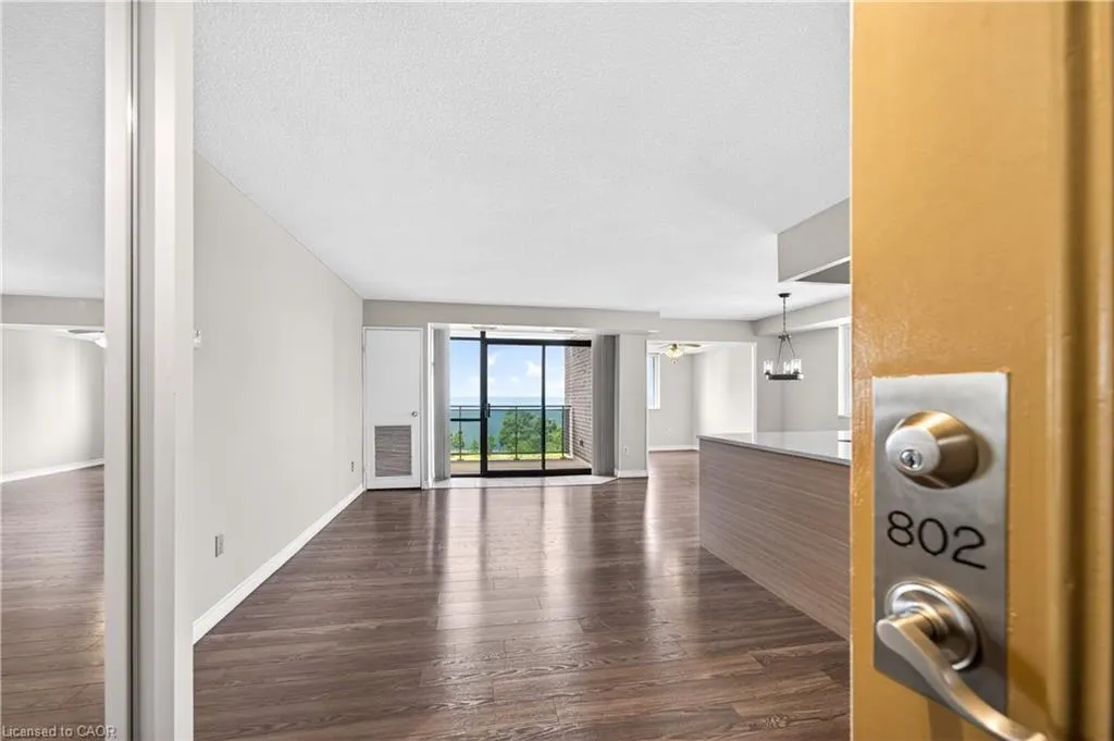 301 Frances Avenue #802