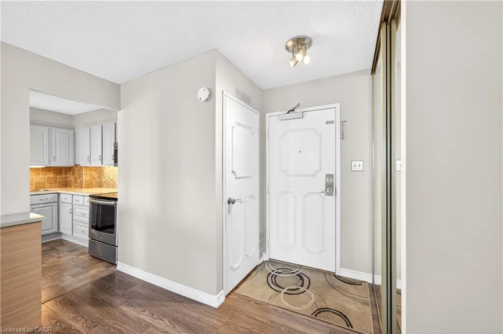 301 Frances Avenue #802