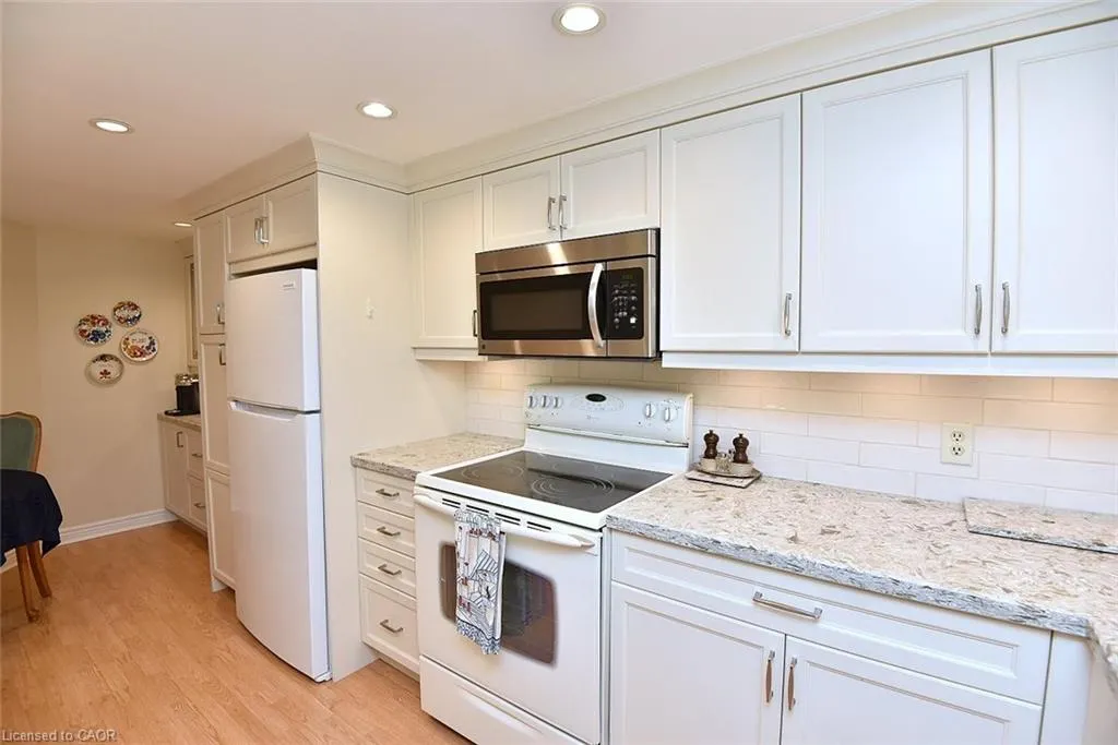150 Wilson Street W #303
