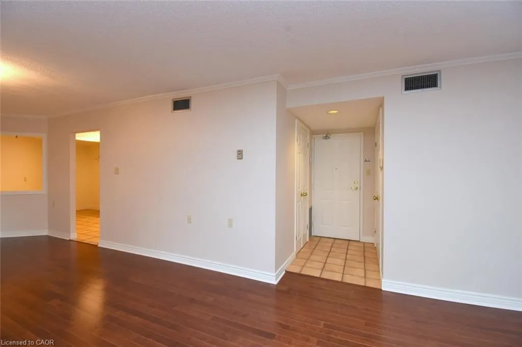 150 Wilson Street W #103
