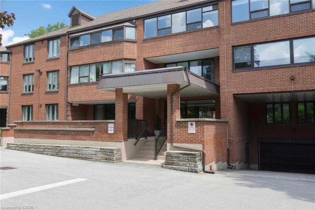 150 Wilson Street W #103