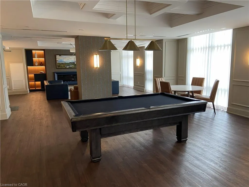 450 Dundas Street E #428