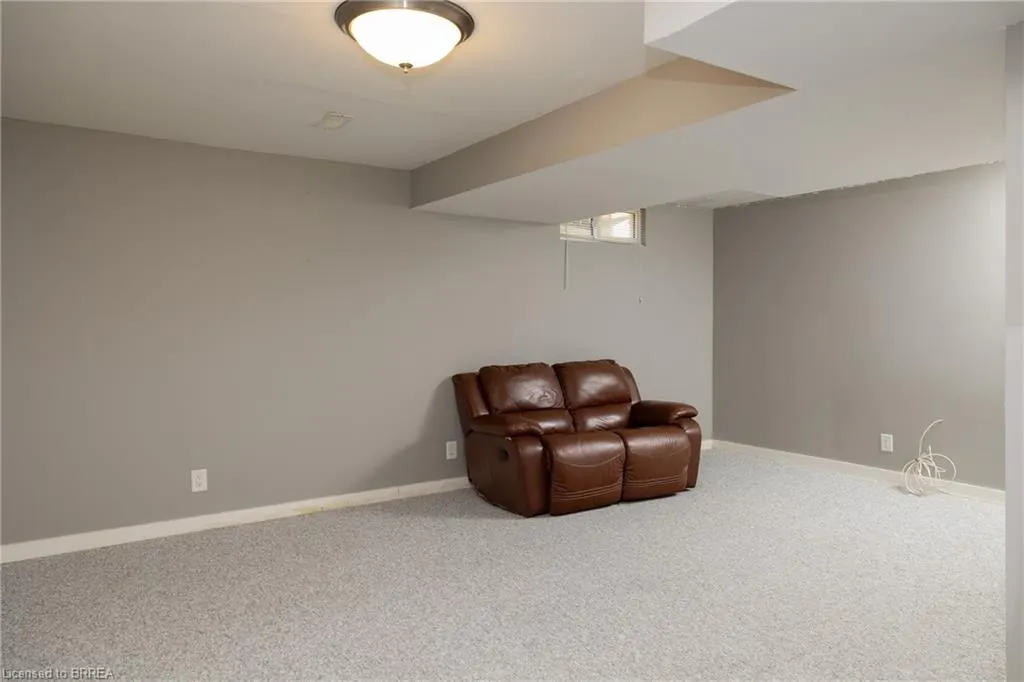 7 Graystone Court