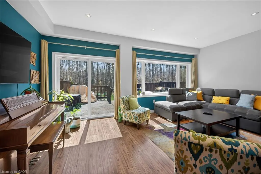 149 Kinsman Drive
