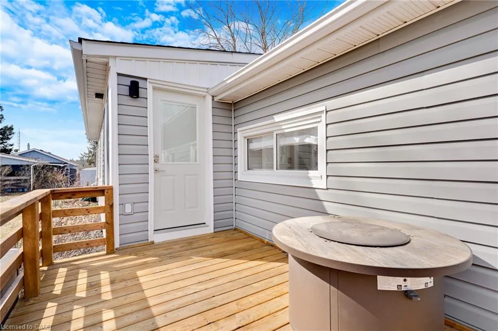 28 Macpherson Crescent