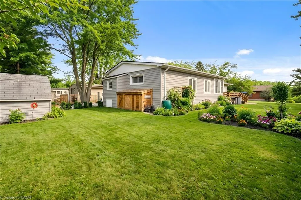 28 Macpherson Crescent