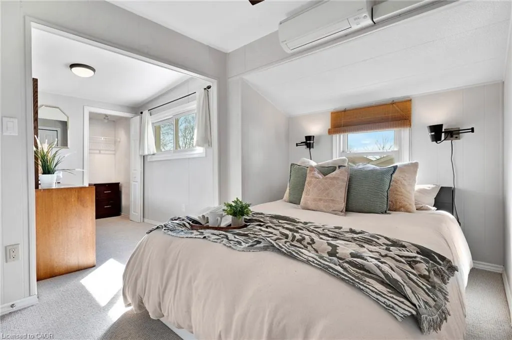 28 Macpherson Crescent