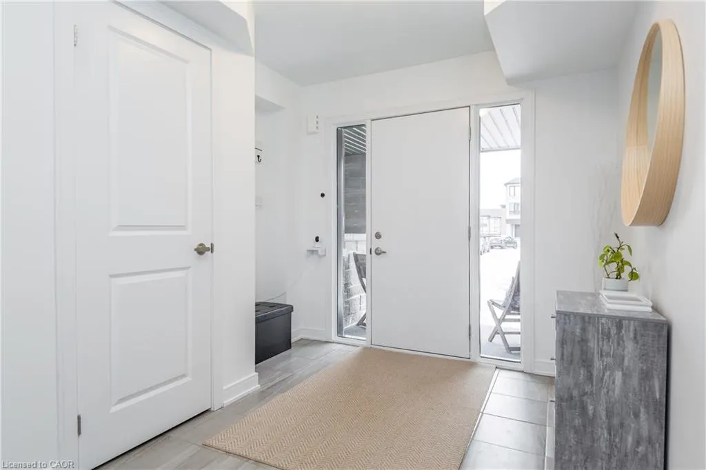 33 Red Maple Lane