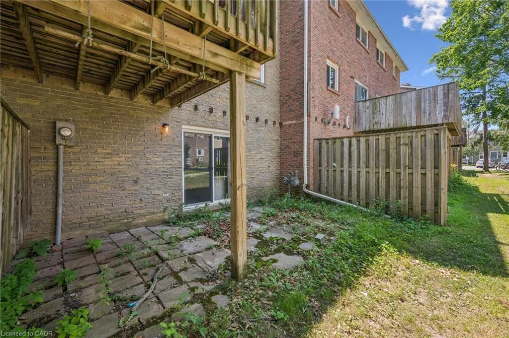 204 Westcourt Place