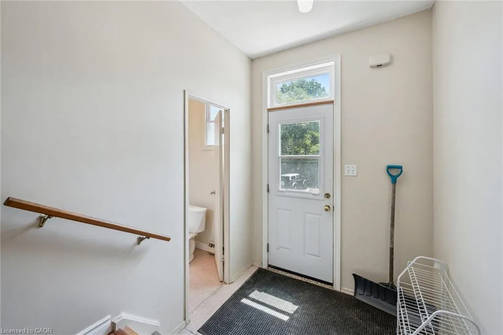 204 Westcourt Place