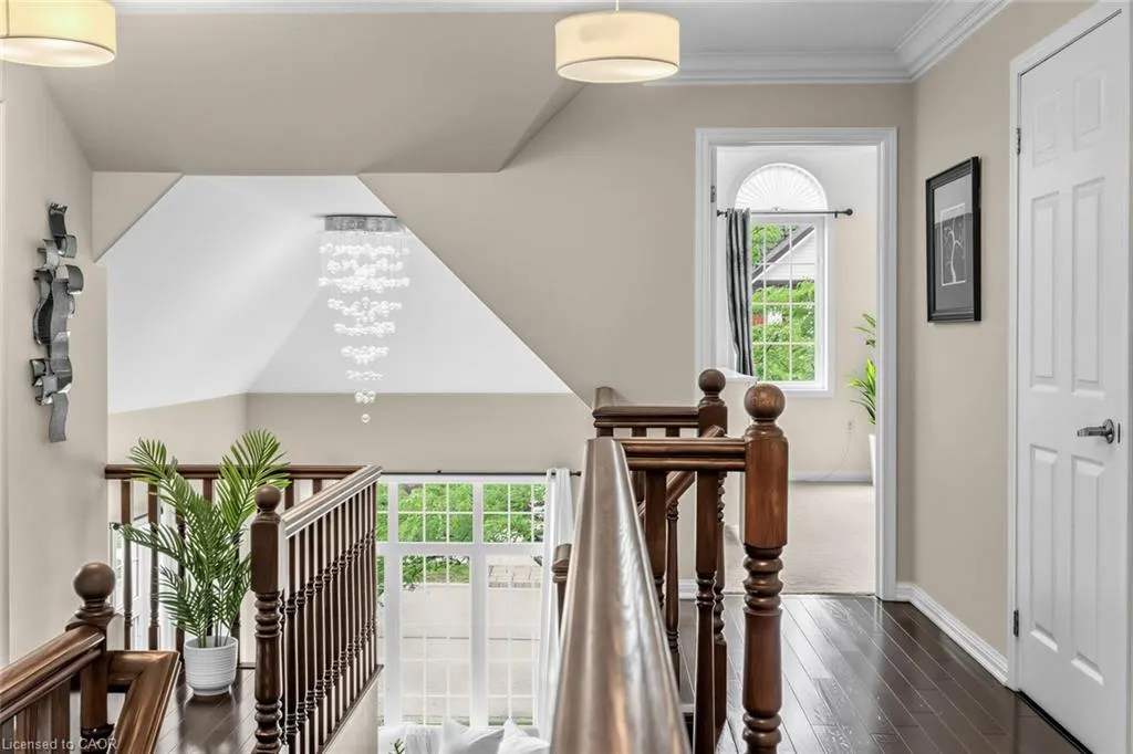 729 Boughton Crescent