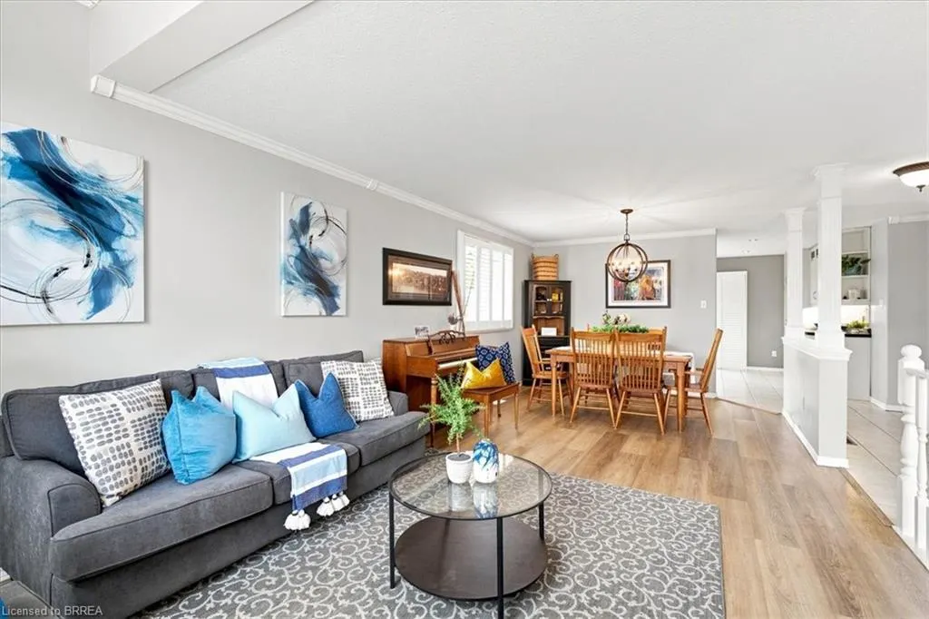 2 Dunton Lane