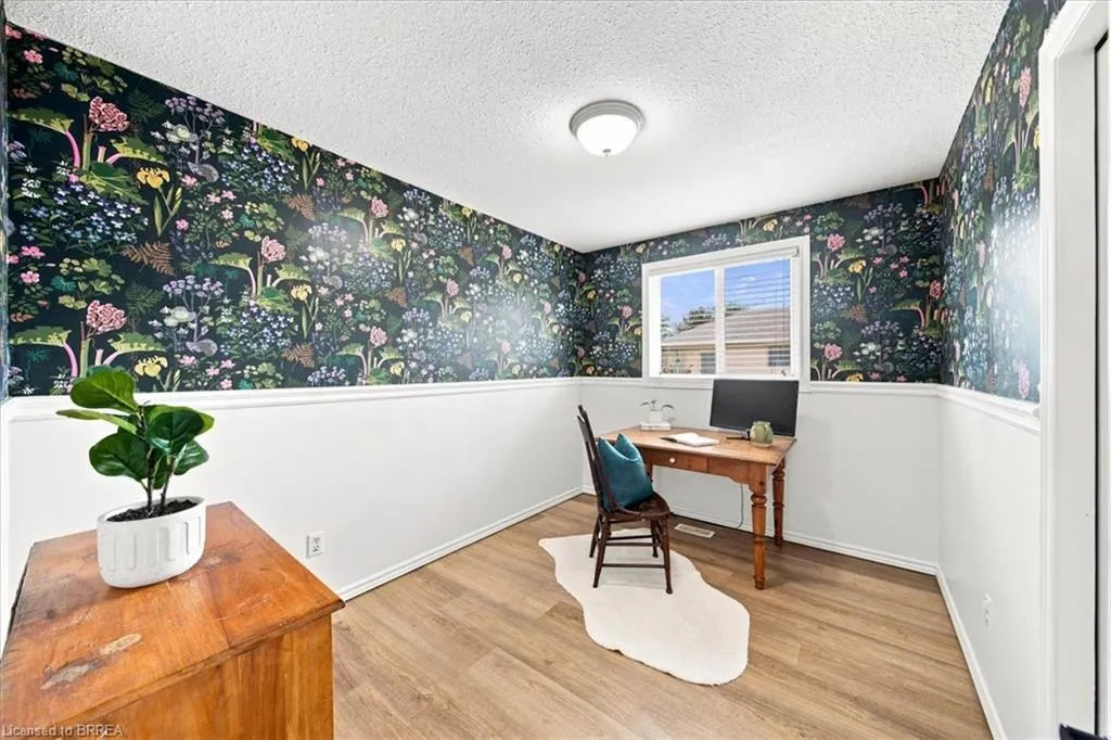 2 Dunton Lane