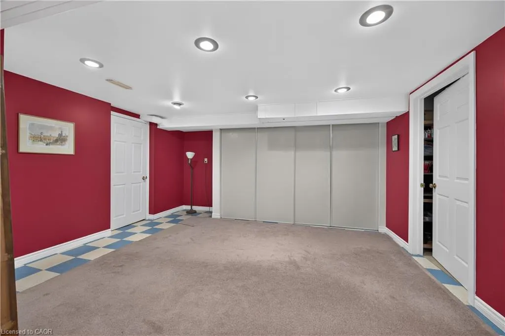 151 Mcniven Road #11