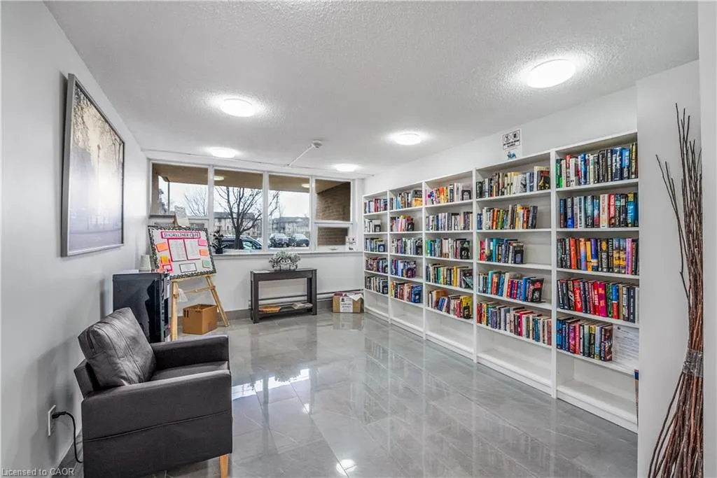 500 Green Road #1406