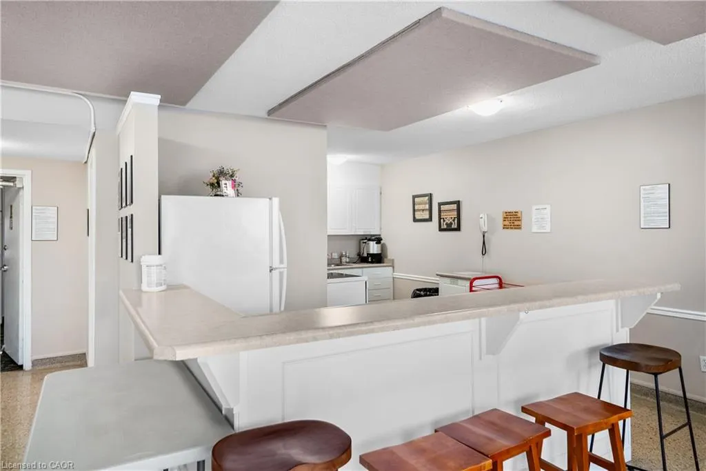 500 Green Road #1406