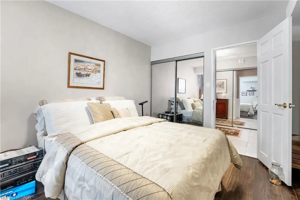 500 Green Road #1406