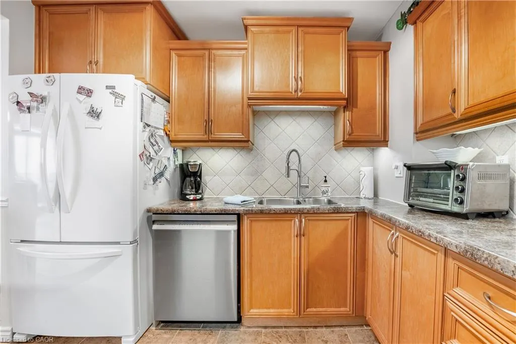 500 Green Road #1406