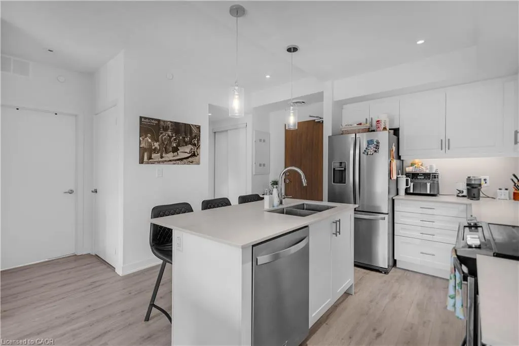 16 Markle Crescent #208