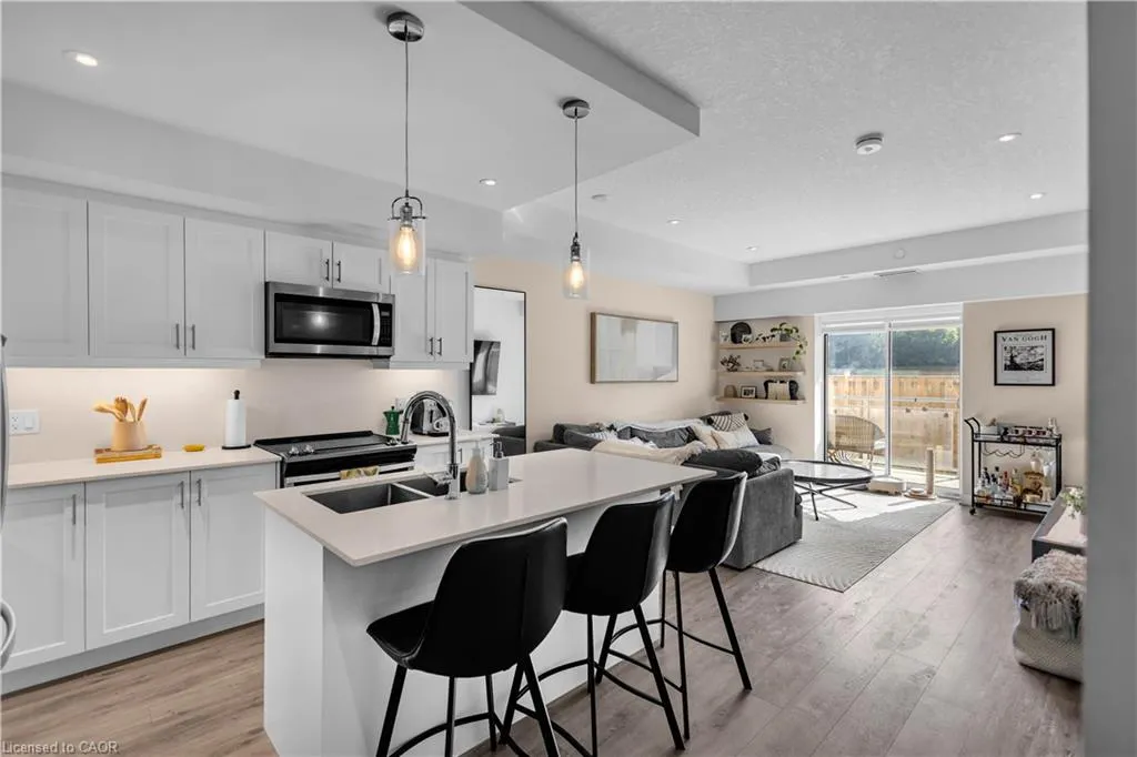 16 Markle Crescent #208