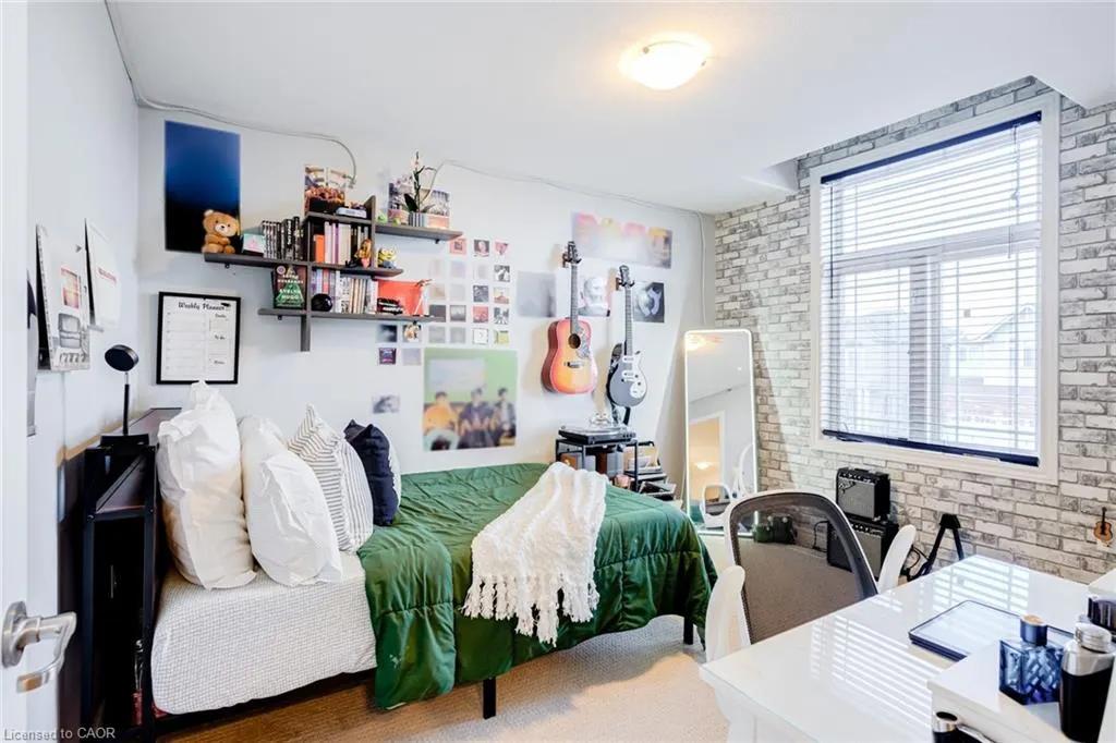 7 Kinsman Drive
