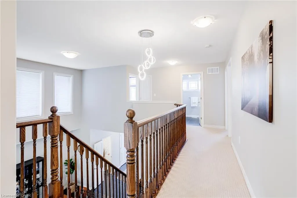 7 Kinsman Drive