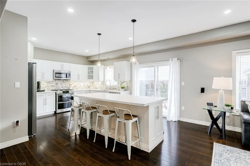 7 Kinsman Drive